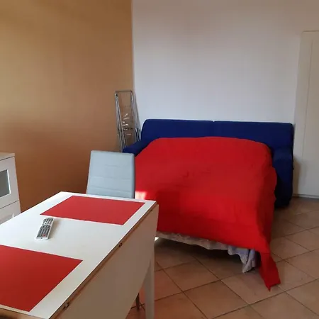 Apartman Via Pioppa 24 *